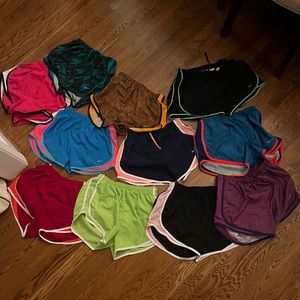 11 pairs of medium Nike tempo shorts